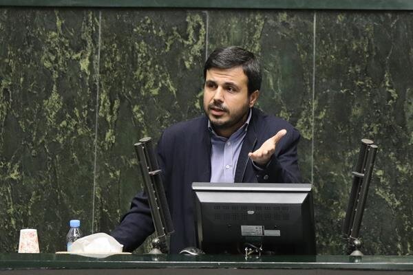 خصوصی‌سازی در ایران؛ از آرمان‌گرایی قانونی تا واقع‌گرایی ظهور شبه‌دولتی