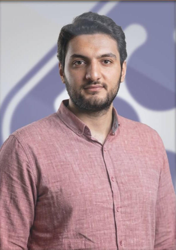 علیرضا بی‌ریا